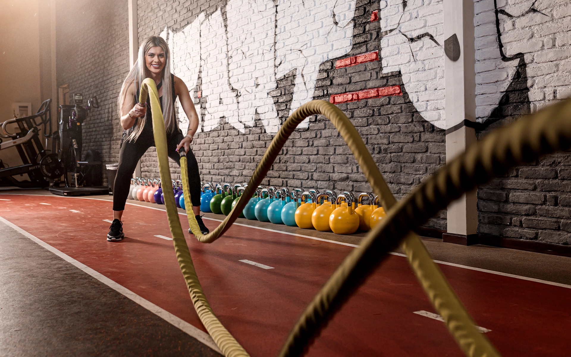 End-to-End <br><span class="text-stroke-white">Fitness <span class="text-stroke-red"> ecosystem</span>